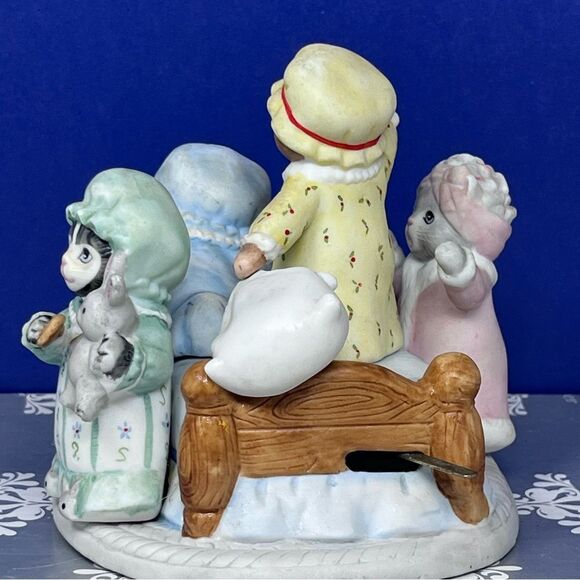 1987 Schmid Kitty Cucumber Thank Heavens For Little Girls Ceramic Music Box - Picture 5 of 12